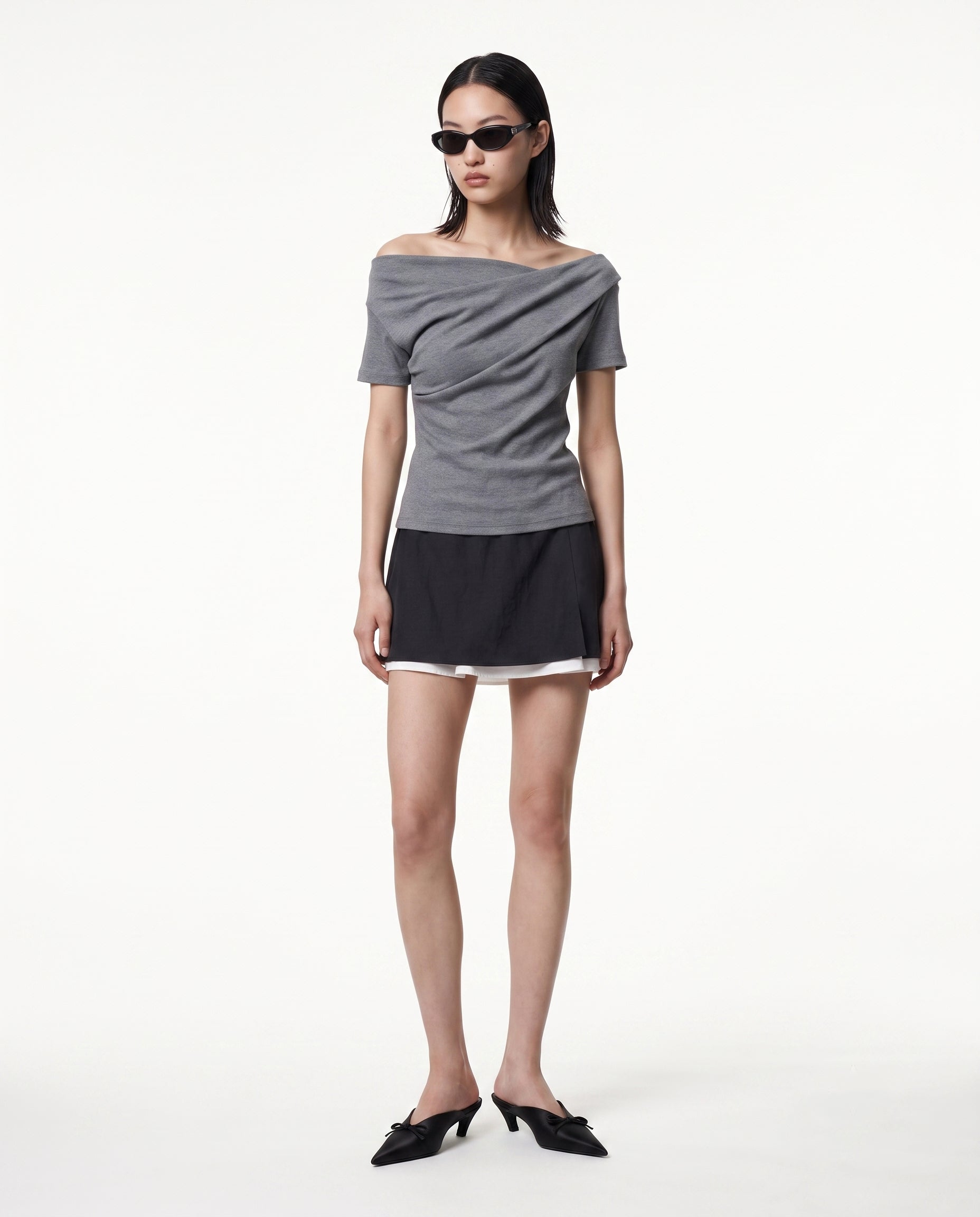 color : Gray