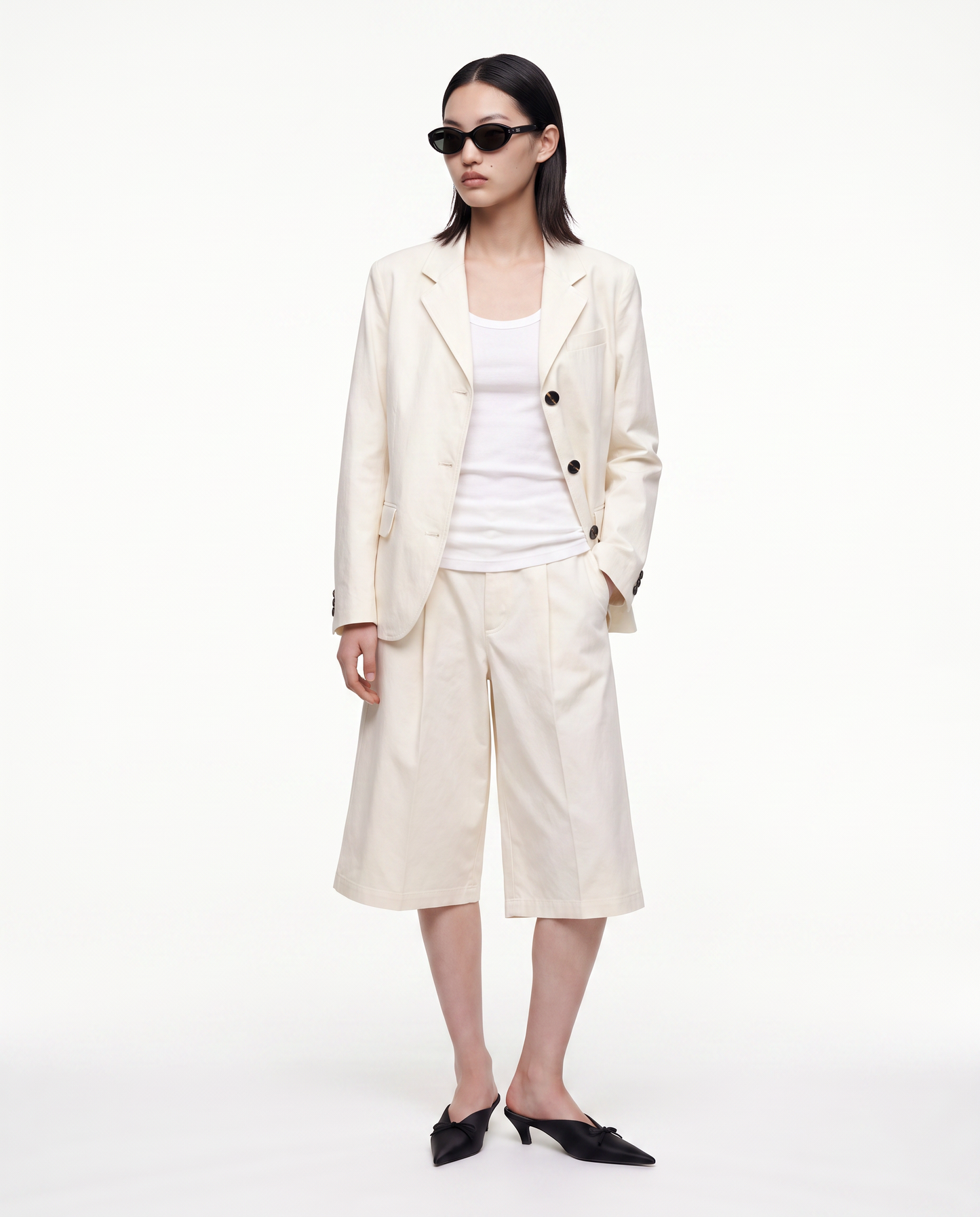 Color : Cream