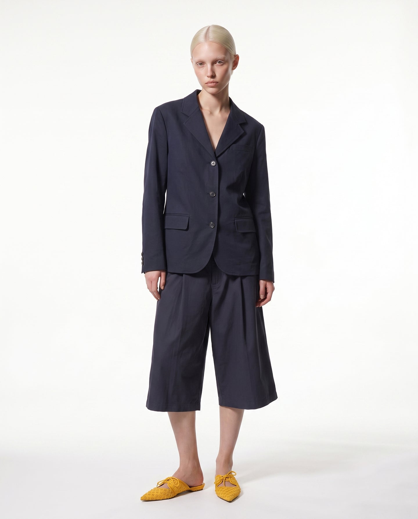 color : Ink Navy