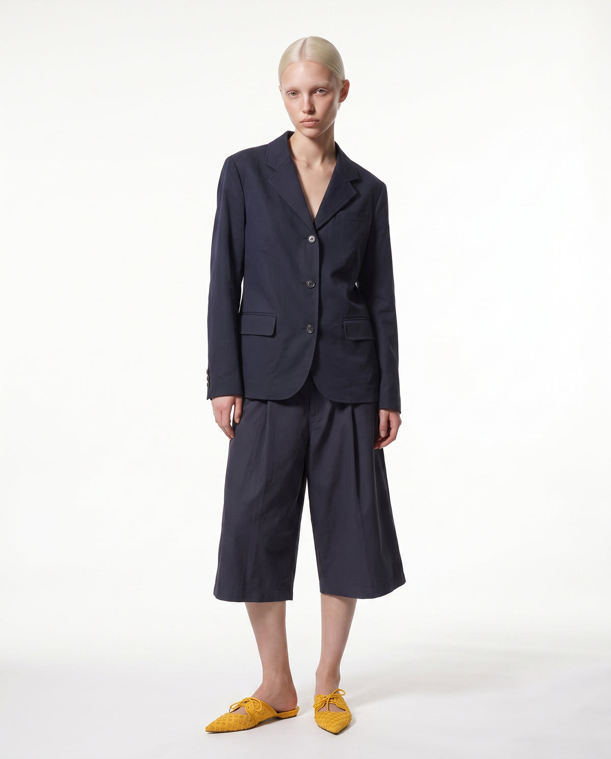 color : Ink Navy | role: model