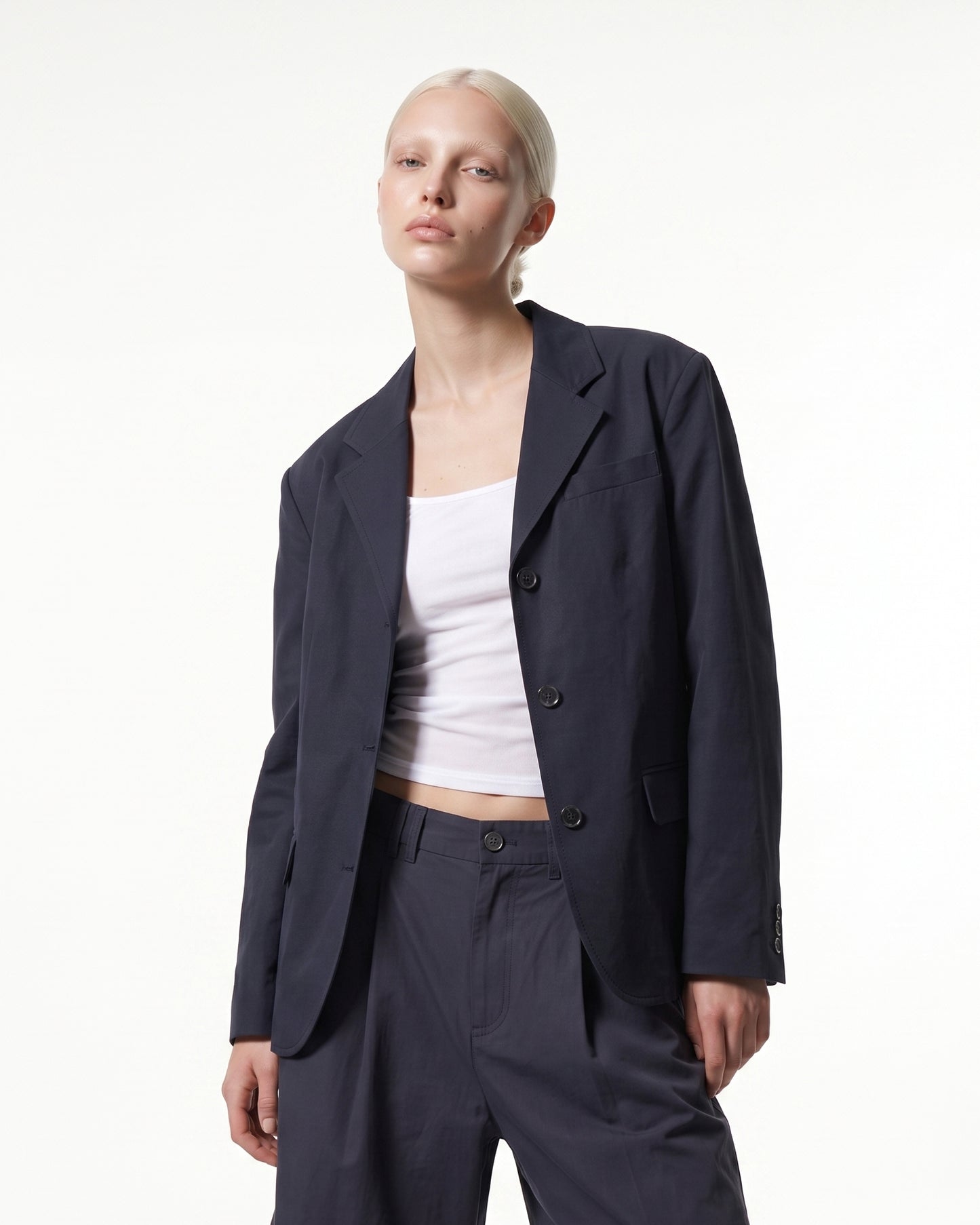 color : Ink Navy