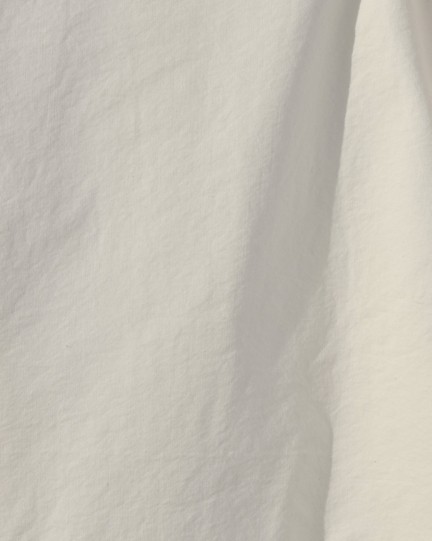 Color : Cream