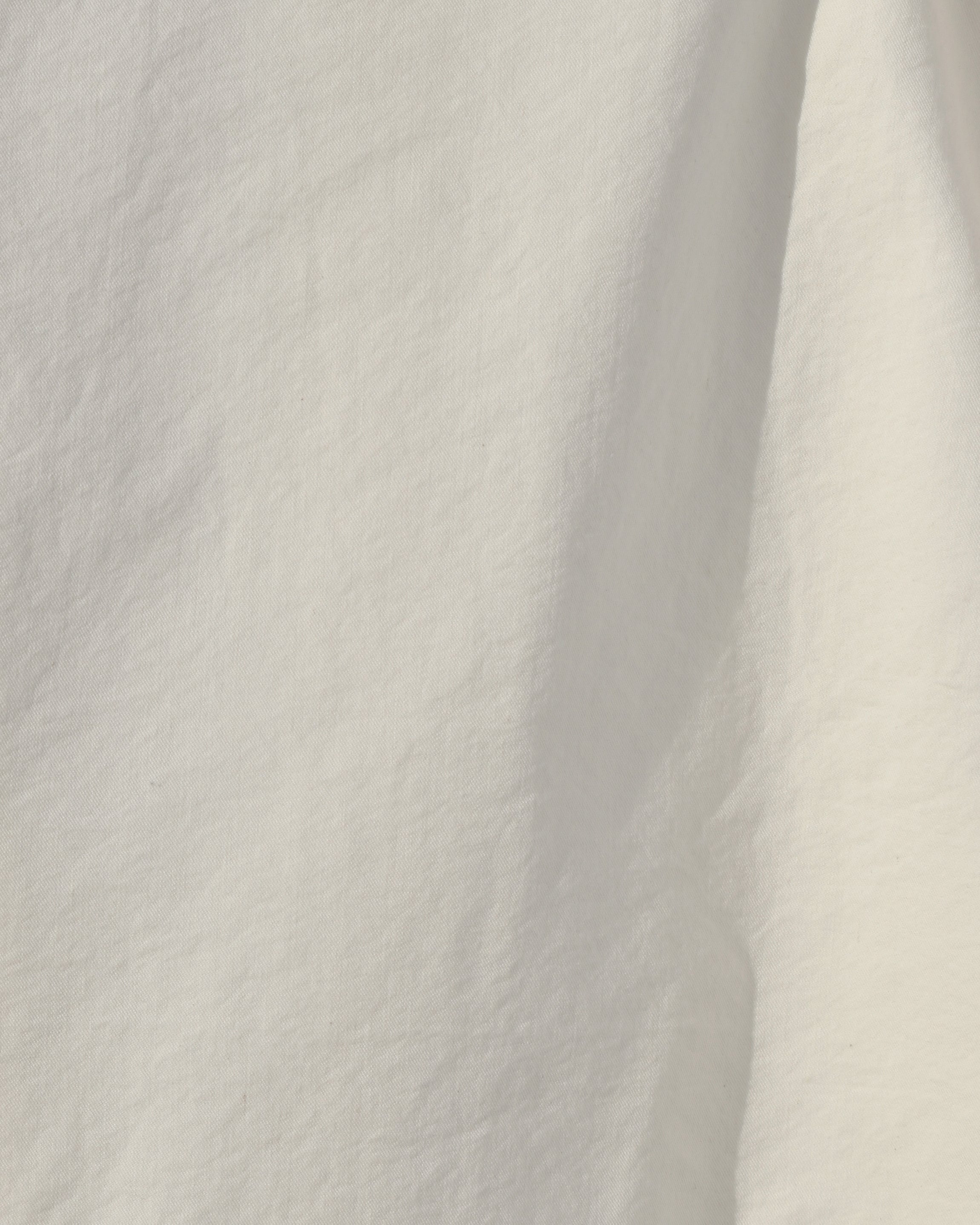 Color : Cream