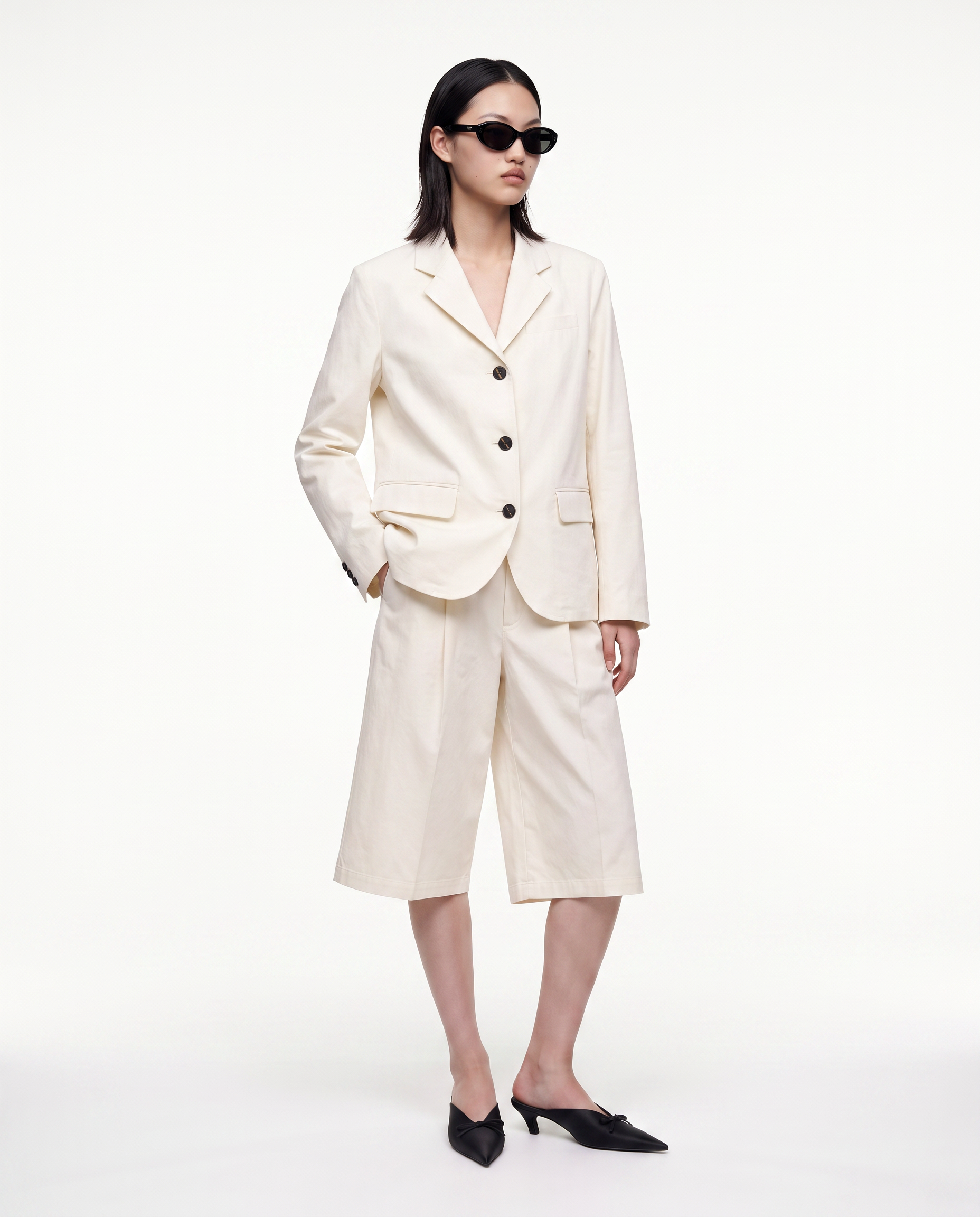Color : Cream