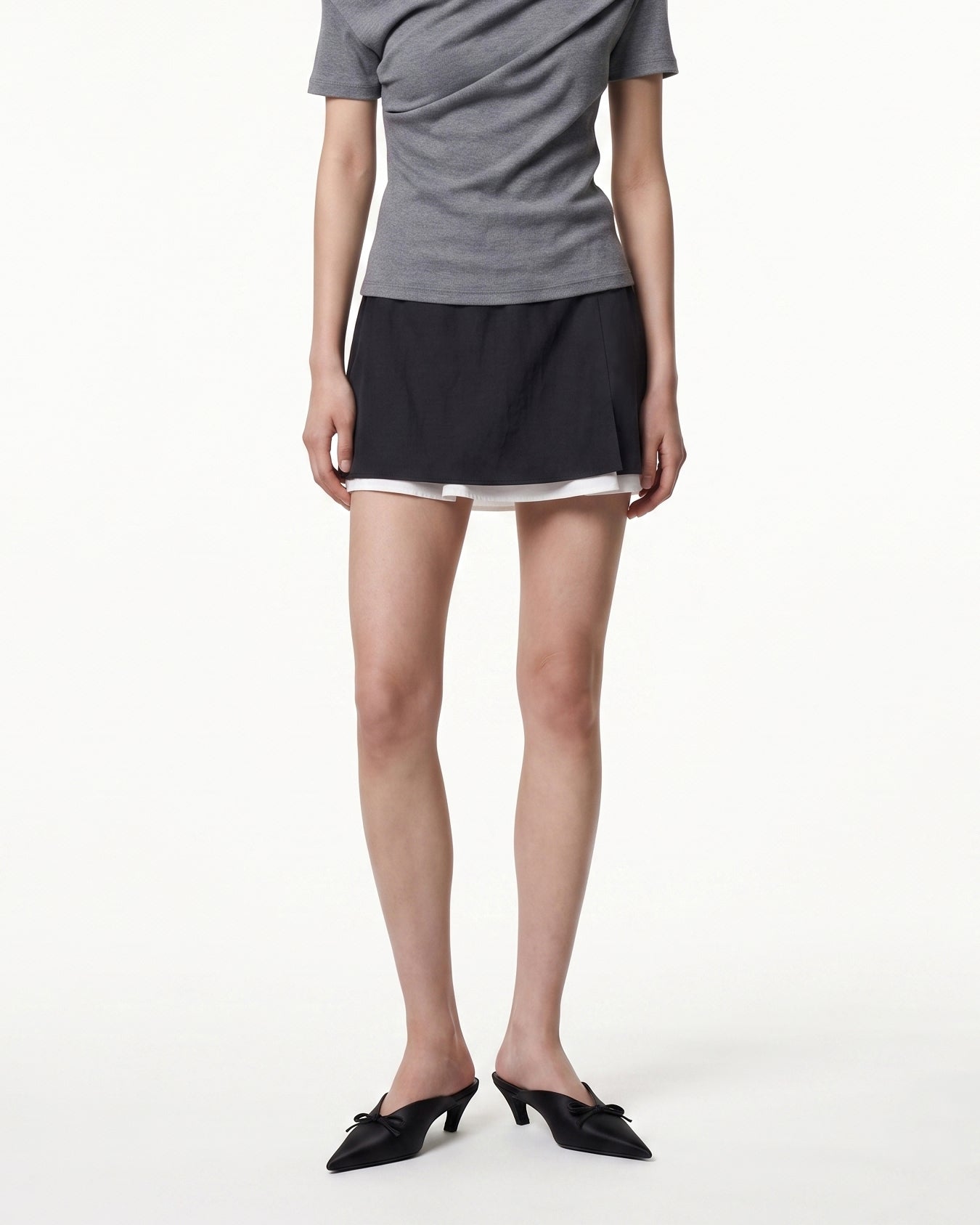 color : Black