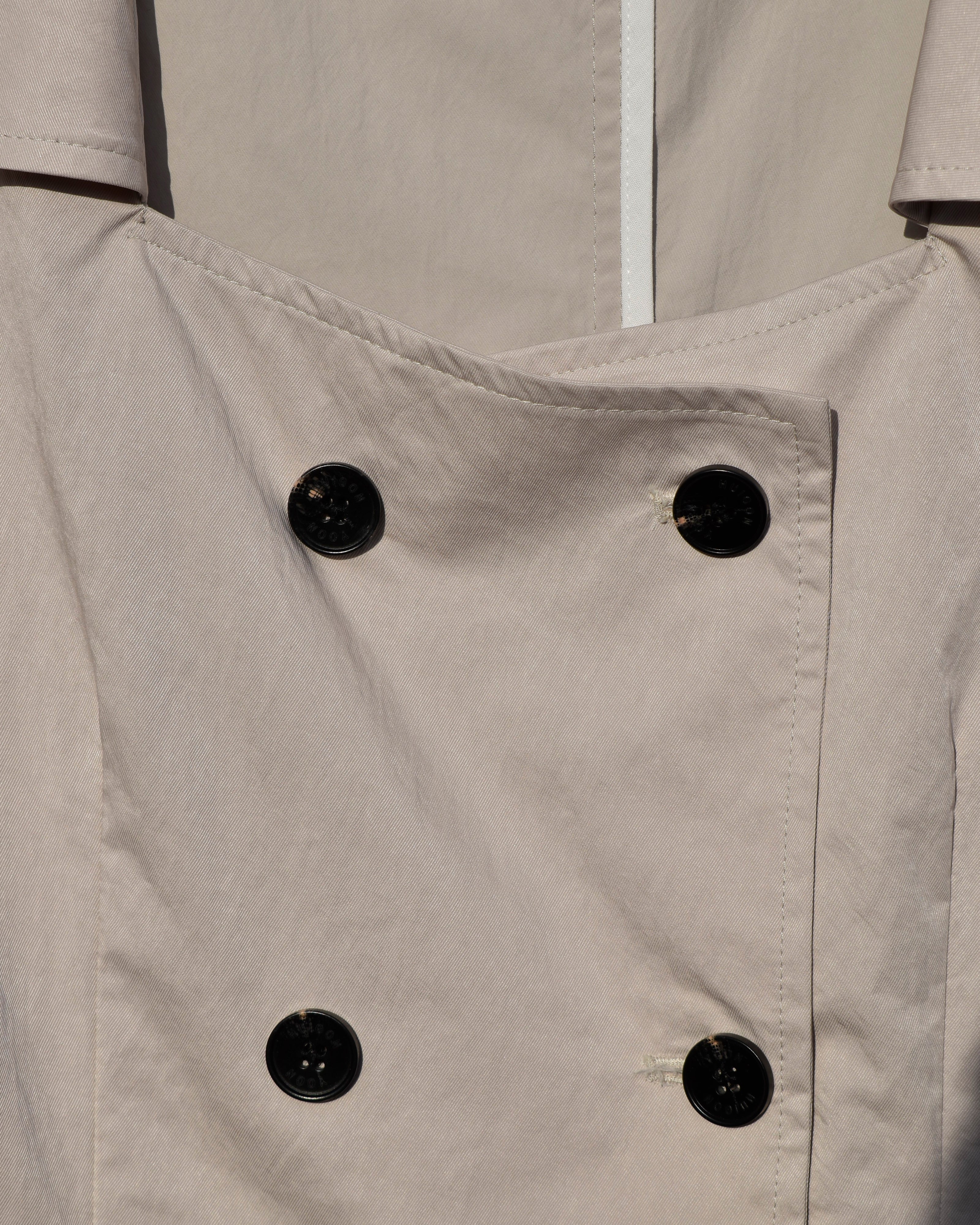 color : beige