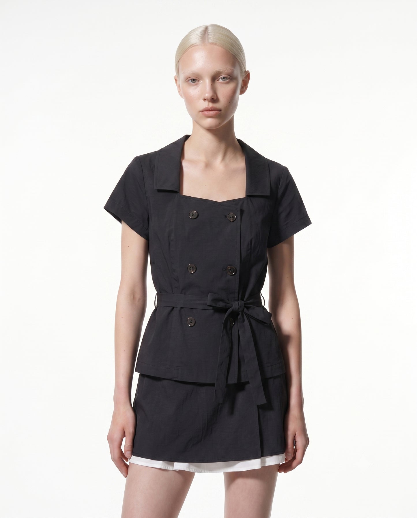 color : black