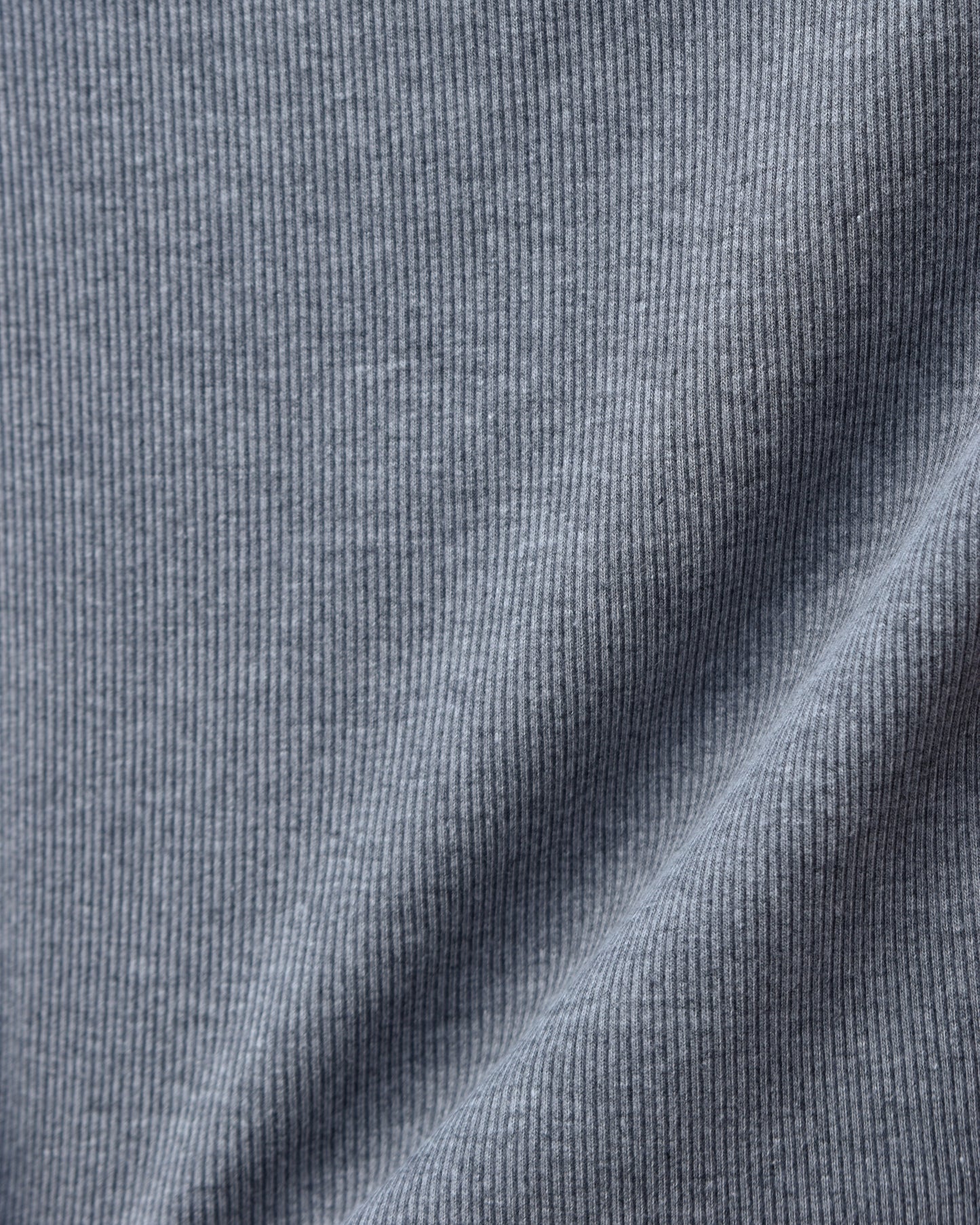 color : Gray