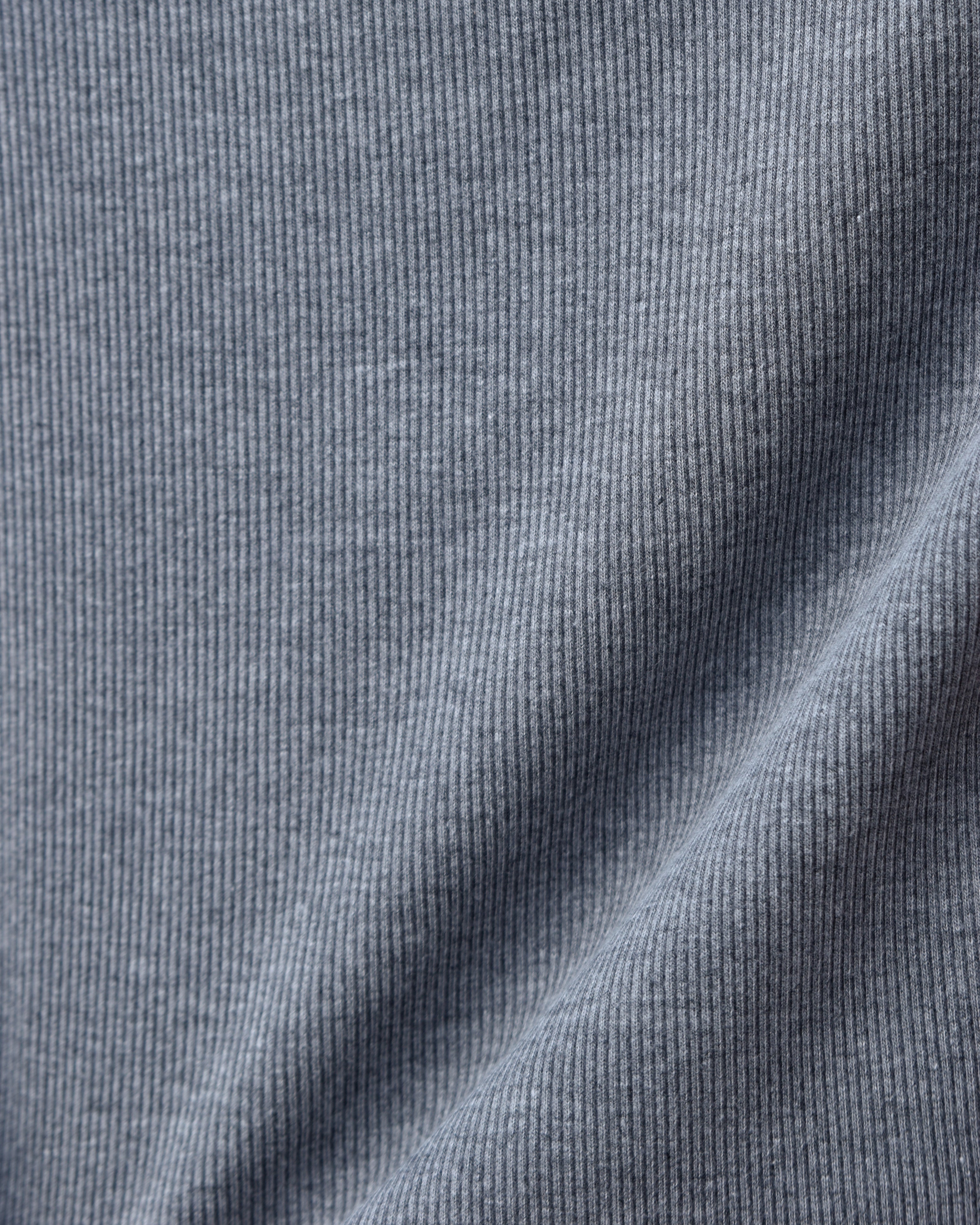 color : Gray
